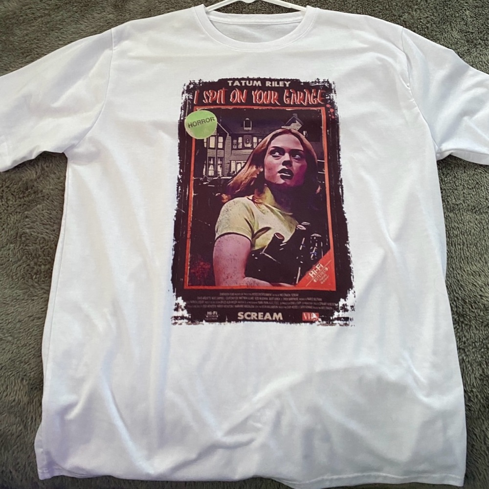Scream shirt
Tatum Riley